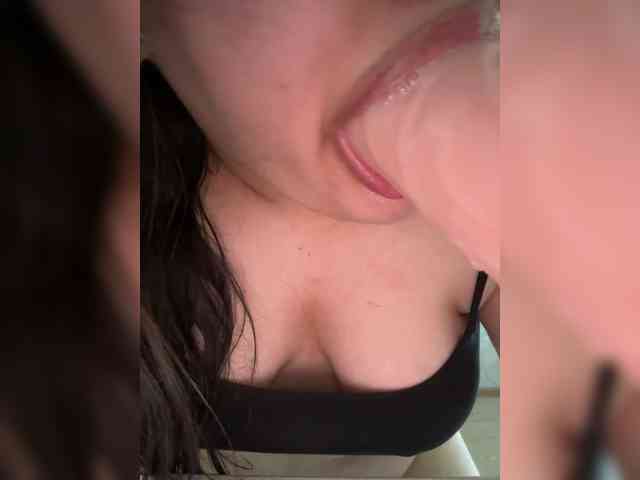 free live sex cam Fari1206