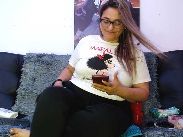 Natalliecolliz's BongaCams show and profile