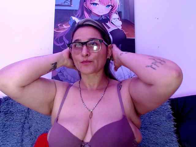 Natalliecolliz webcam
