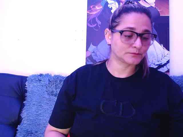 Natalliecolliz Live Webcam on BongaCams