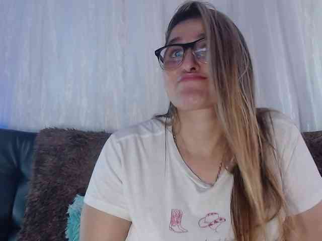 Natalliecolliz webcam