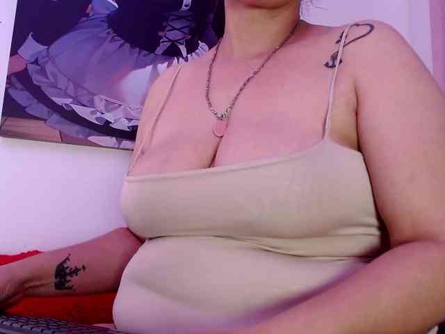 Natalliecolliz webcam