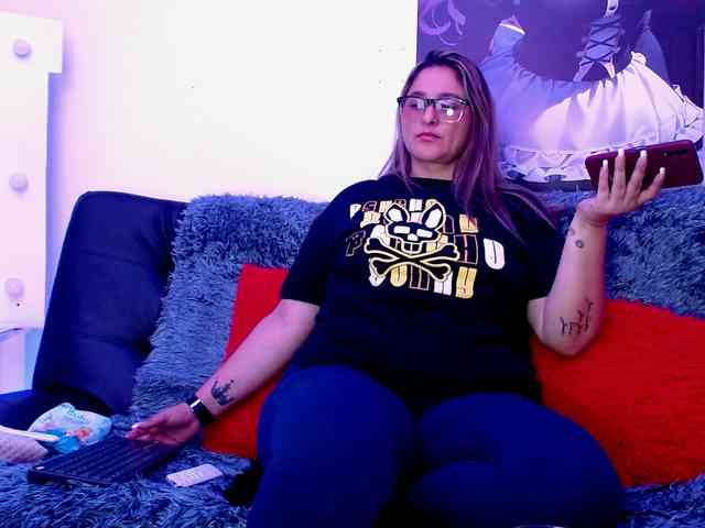 Natalliecolliz webcam