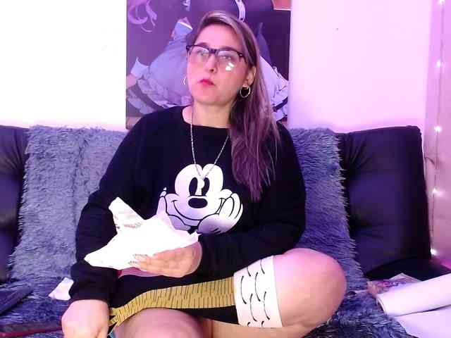 Natalliecolliz webcam