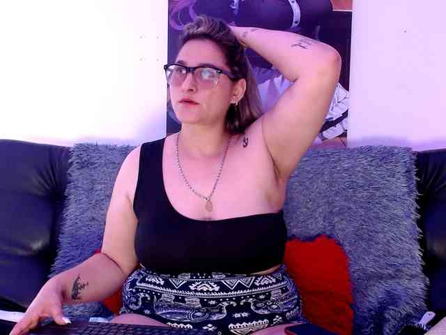 Natalliecolliz webcam