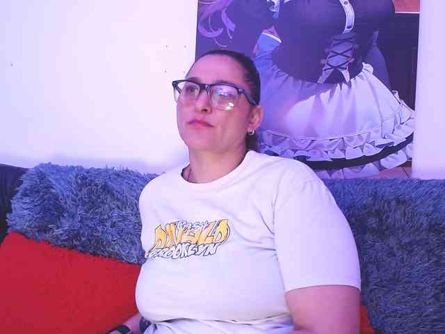 Natalliecolliz webcam