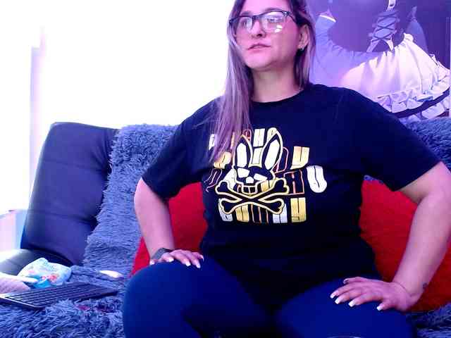 Natalliecolliz webcam