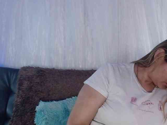Natalliecolliz webcam