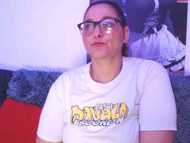 Natalliecolliz webcam