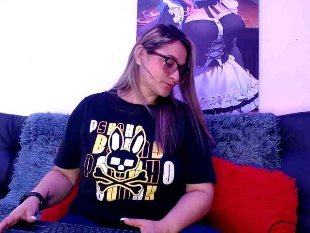 Natalliecolliz webcam