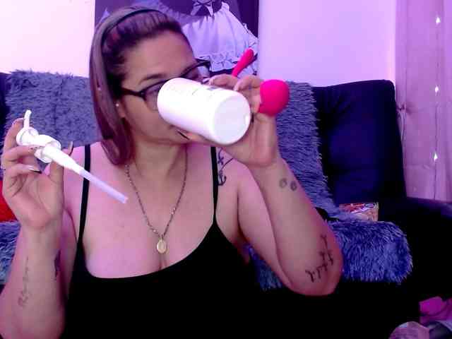 Natalliecolliz webcam