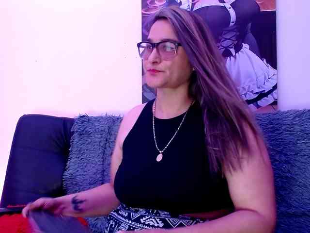 Natalliecolliz webcam