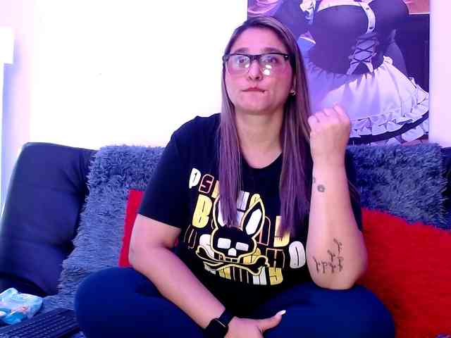 Natalliecolliz webcam