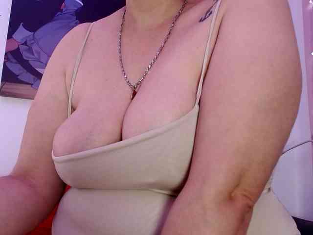 Natalliecolliz webcam