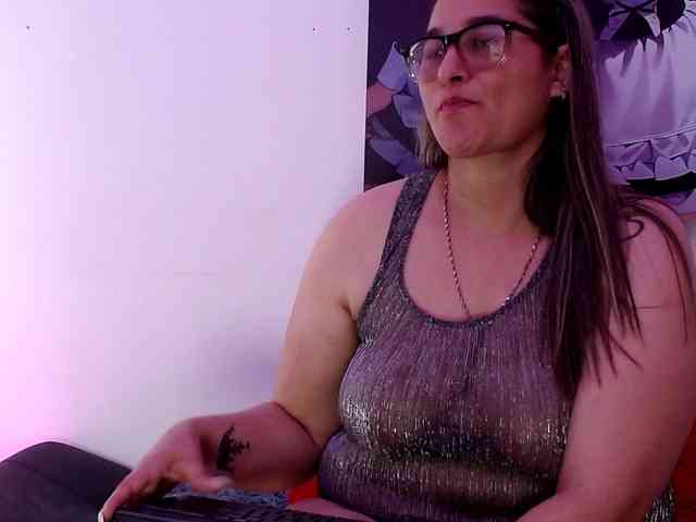 Natalliecolliz webcam