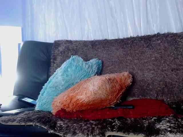Natalliecolliz webcam