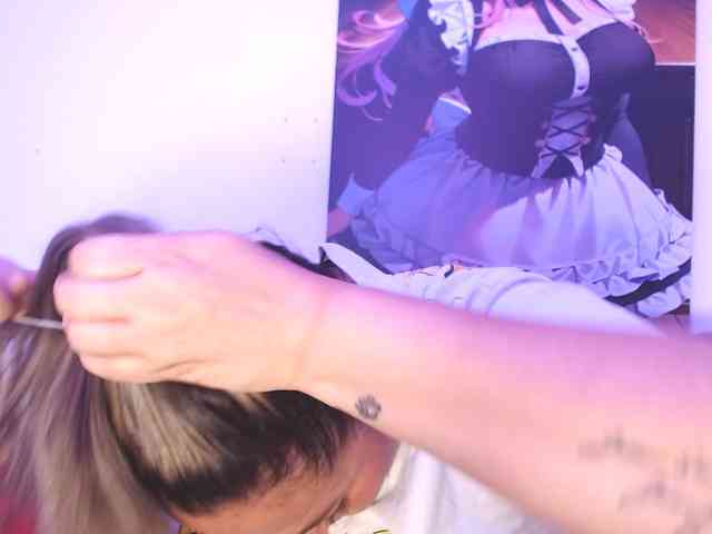 Natalliecolliz webcam