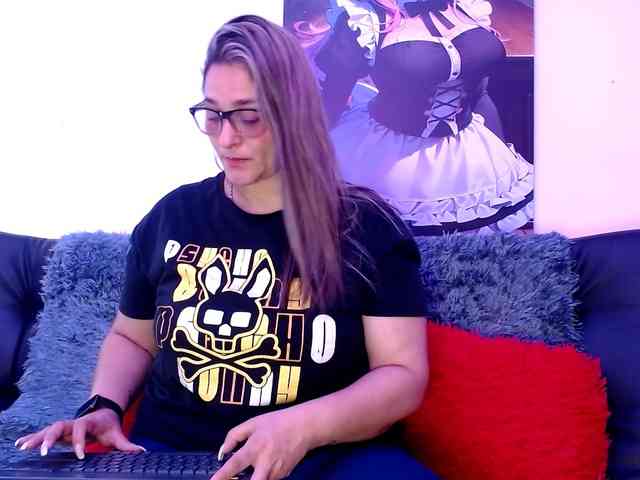 Natalliecolliz webcam