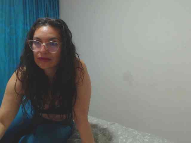 Ivannacrazy1 webcam