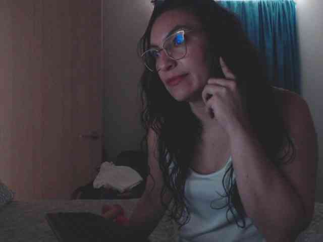 Ivannacrazy1 webcam