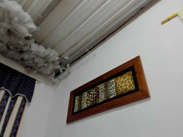 LauuuG's BongaCams show and profile