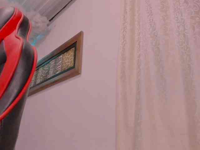 LauuuG webcam