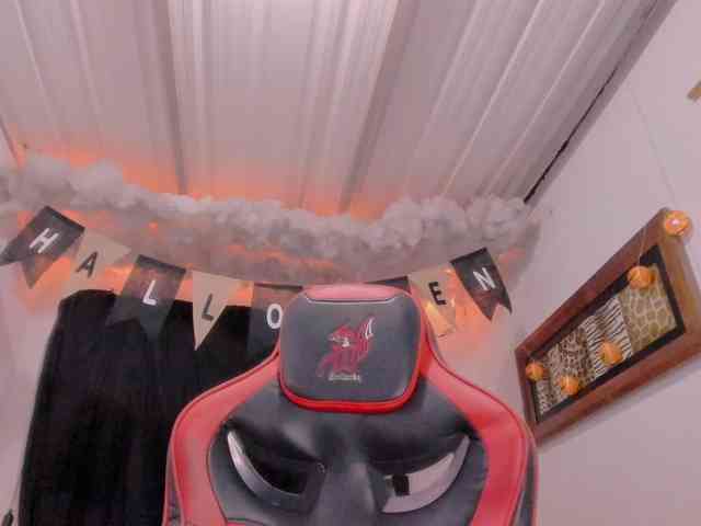LauuuG webcam