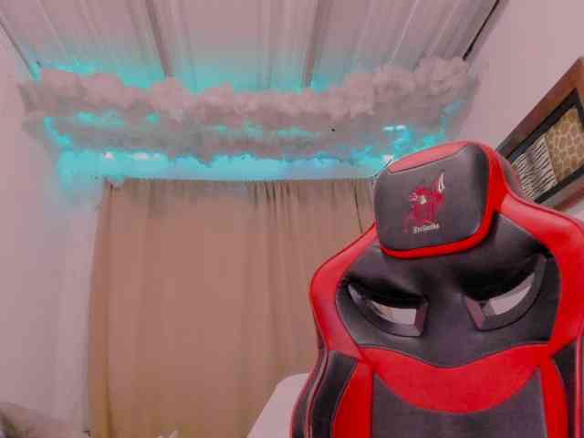 LauuuG webcam