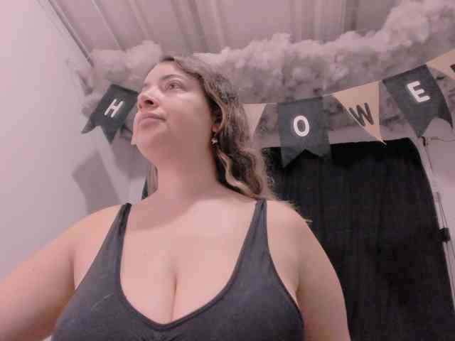 LauuuG webcam