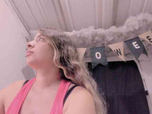 LauuuG webcam