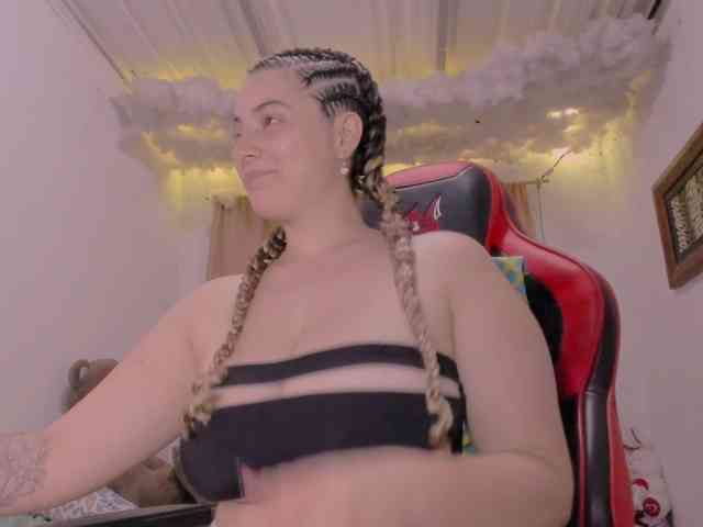 LauuuG webcam