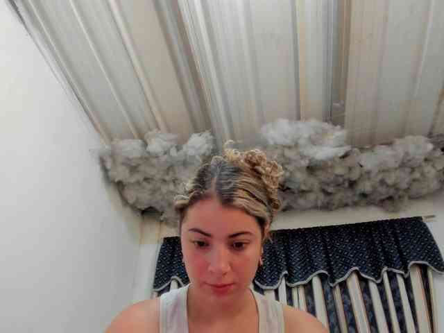 LauuuG Live Webcam on BongaCams