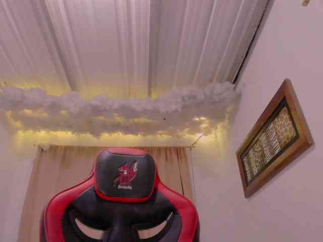 LauuuG webcam