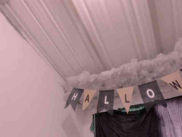 LauuuG webcam