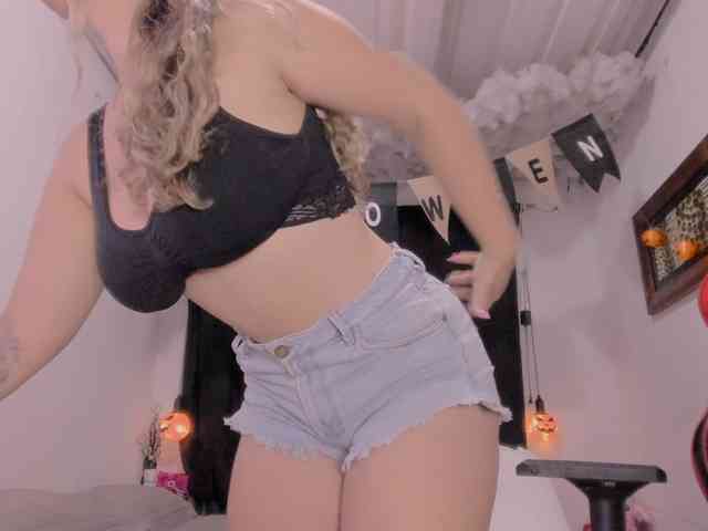 LauuuG webcam