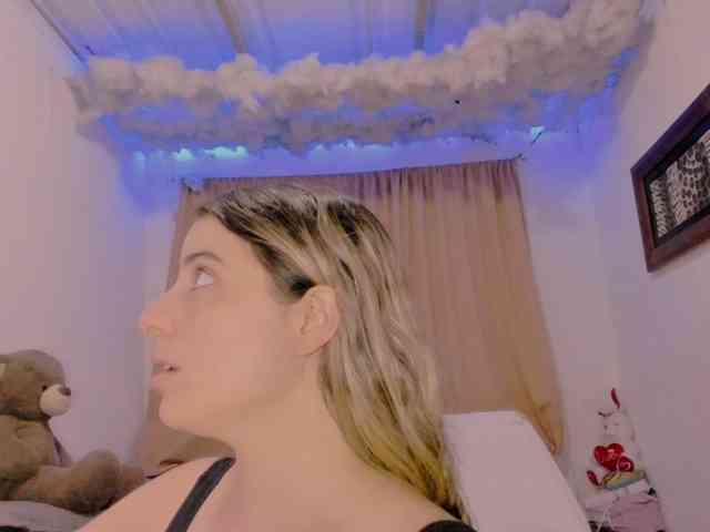 LauuuG webcam
