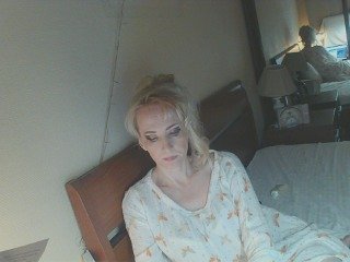 KatrinExcite Porn Show