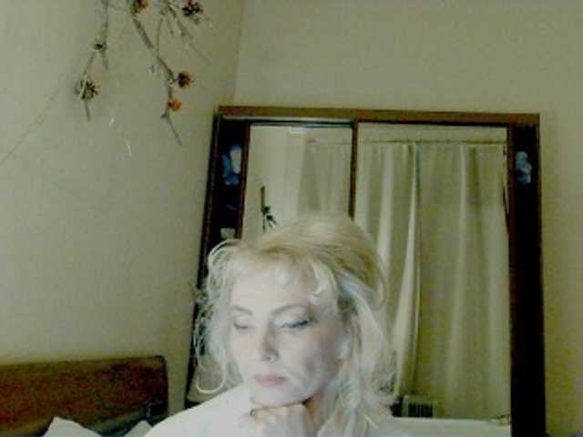 KatrinExcite's BongaCams show and profile