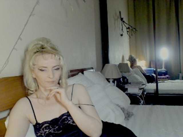 KatrinExcite's BongaCams show and profile