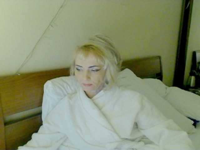 KatrinExcite's BongaCams show and profile