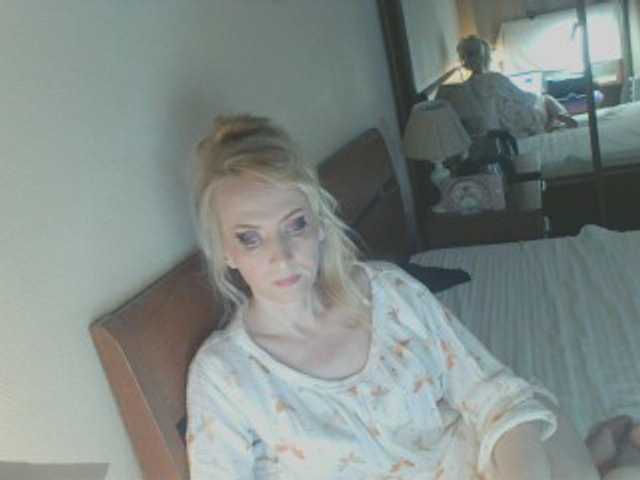 KatrinExcite's BongaCams show and profile