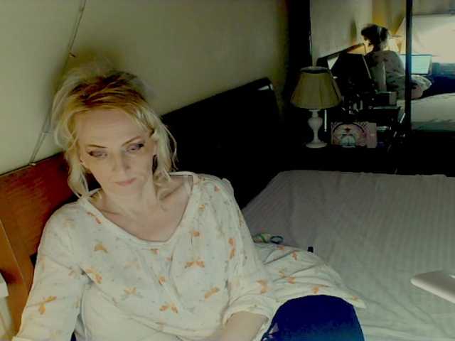 KatrinExcite's BongaCams show and profile