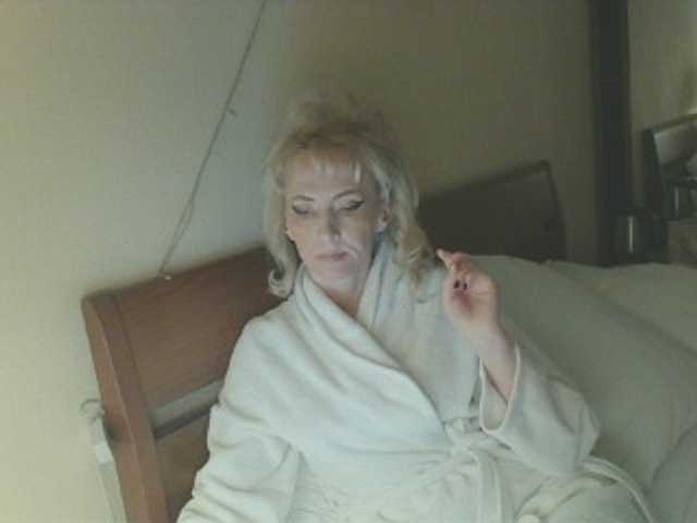 KatrinExcite's BongaCams show and profile