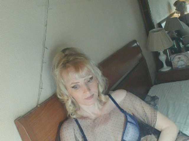 KatrinExcite's BongaCams show and profile