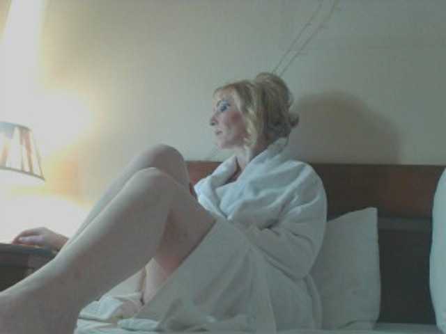 KatrinExcite live cam profile