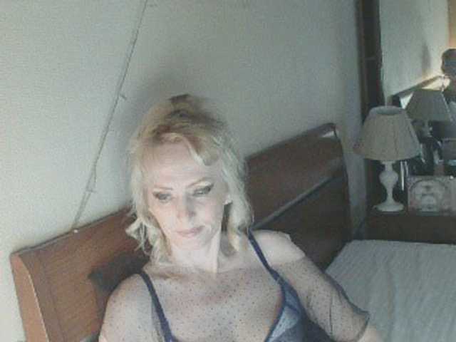 KatrinExcite's BongaCams show and profile