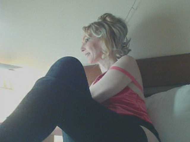 KatrinExcite's BongaCams show and profile