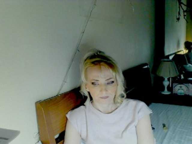 KatrinExcite's BongaCams show and profile