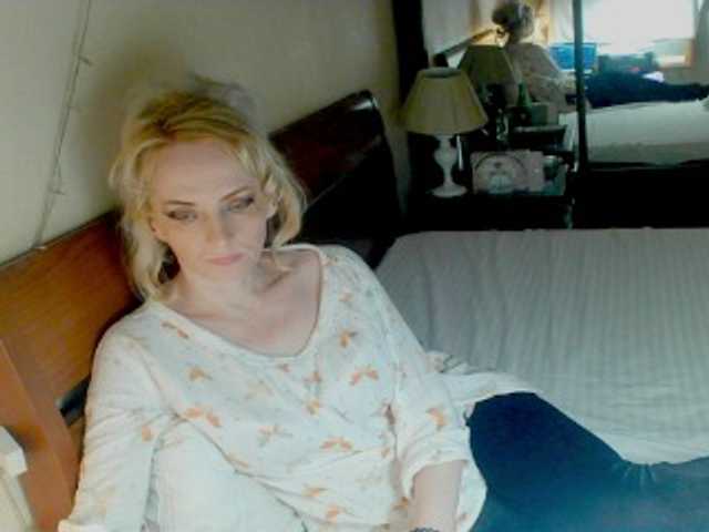 KatrinExcite's BongaCams show and profile