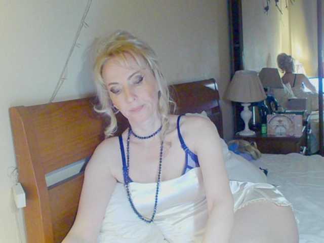 KatrinExcite's BongaCams show and profile